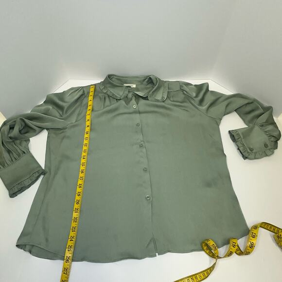 Max Studio Green Textured Button-Up Blouse with Ruffle Cuffs Size XL - Picture 9 of 9